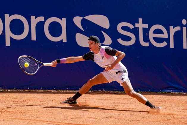 TENNIS : Open Sopra Steria - Lyon Villeurbanne 07 06 2026 Loann MASSARD (FRA) affronte Lucas POULAIN (FRA) en qualification du tournoi de tennis ATP, Tennis Herren Challenger Tour, Open Sopra Steria Ã Lyon-Villeurbanne, le 07 06 2026. Photo Sandrine Thesillat PsNewZ  Copyright: xSandrinexTHESILLATx