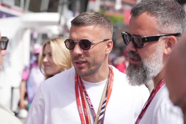 07 06 2026, Circuit de Monaco, Monte Carlo, Formula 1 Louis Vuitton Grand Prix Monaco 2026 ,in the picture footballer Mario Götze with footballer Lukas Podolski Photo by Hasan Bratic DeFodi Images