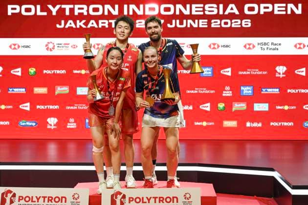 (260607) -- JAKARTA, June 7, 2026 -- Mathias Christiansen (Back R) Alexandra Boje (Front R) of Denmark and Cheng Xing (Back L) Zhang Chi of China pose for photos during the awarding ceremony for the mixed doubles event at the Indonesia Open 2026 badminton tournament in Jakarta, Indonesia, June 7, 2026. ) (SP)INDONESIA-JAKARTA-BADMINTON-INDONESIA OPEN-MIXED DOUBLES-FINAL VerixSanovri 
