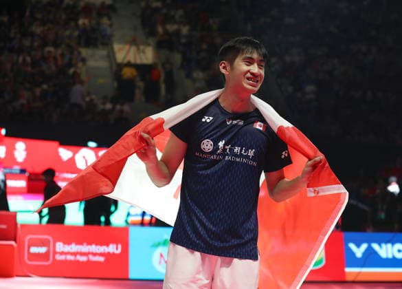 (260607) -- JAKARTA, June 7, 2026 -- Victor Lai celebrates after winning the men s singles final match between Jonatan Christie of Indonesia and Victor Lai of Canada at the Indonesia Open 2026 badminton tournament in Jakarta, Indonesia, June 7, 2026. ) (SP)INDONESIA-JAKARTA-BADMINTON-INDONESIA OPEN-MEN S SINGLES-FINAL CenxYunpeng 