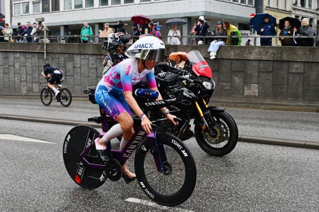 GER Ironman Hamburg 07 06 2026, GER Ironman Hamburg, elite women in the picture Marjolaine PierrÃ FRA on the bike at the Kunsthalle nordphotoxGmbH xWitke nph00002