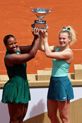 RECORD DATE NOT STATED 7th June 2026; Roland Garros, Paris, France; 2026 French Open Tennis, Day 20; Taylor Townsend (USA) &amp; Katerina Siniakova (CZE) lift the trophy after winning the ladies doubles JonxBromley