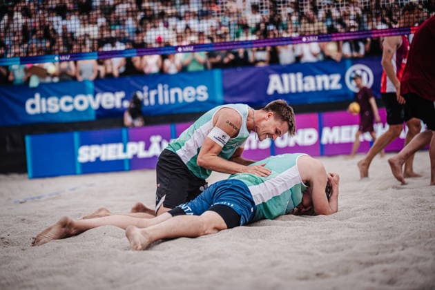 Beach volleyball men Allianz German Beach Tour 2026 Tourstop Berlin 07 06 2026 top Luis Kubo bottom Jannik Kühlborn celebrating after the victory Berlin Funkhaus Beach Berlin Germany