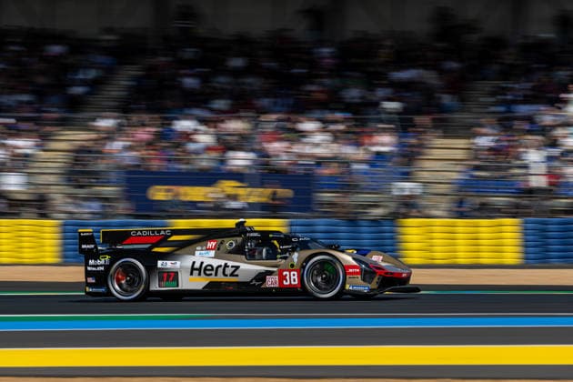 AUTOMOBILE : 24 Heures du Mans - Essais - 07 06 2026 38 Cadillac Hertz Team Jota (USA) Cadillac V-Series.R (Hypercar) Earl Bamber (NZL) Jack Aitken (GBR) SÃ bastien Bourdais (FRA) during the test day for the 24 Hours of Le Mans, the third round of the 2026 FIA WEC Championship, at the 24 Hours of Le Mans circuit on June 7, 2026 in France. Le MansFrance  Copyright: xKristofxVermeulen MPSxAgencyx