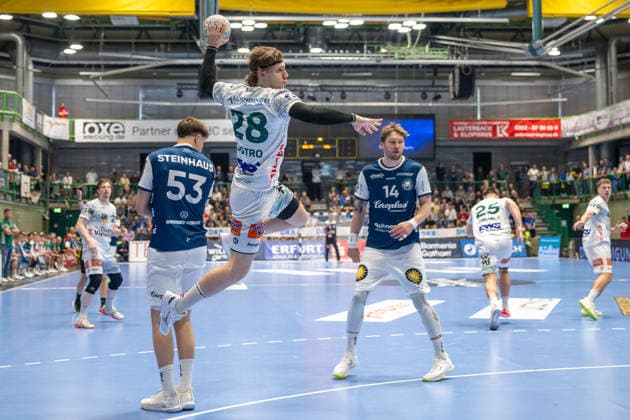 Franko Lastro FRISCH AUF Goeppingen, 28 has prevailed against Soeren Steinhaus Bergischer HC 06, 53 Bergischer HC vs Frisch Auf Goeppingen, Handball, DAIKIN HBL, 34 Matchday, Season 2025 2026, 07 06 2026 Bergischer HC vs Frisch Auf Goeppingen, Handball, DAIKIN HBL, 34 Matchday, Season 2025 2026, 07 06 2026 Wuppertal Copyright: xEibner-Pressefoto ThomasxHaeslerx EP_THR