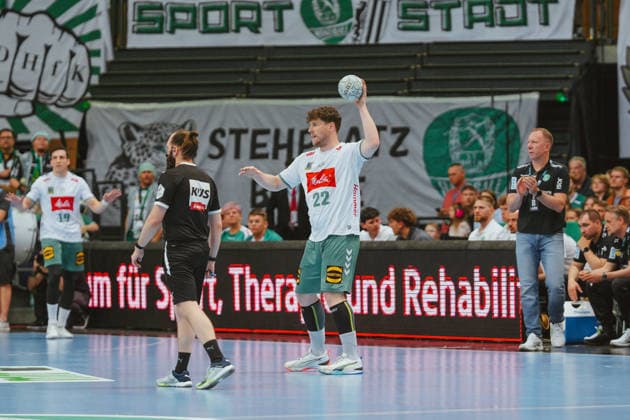 Philipp Vorlicek (TSV GWD Minden, 22) with ball SC DHfK Leipzig - TSV GWD Minden. Bundesliga, Herren Handball, 25 26, GER, Leipzig, Quarterback Immobilien Arena, Round 34 Leipzig Quarterback Immobilien Arena Sachsen GER Copyright: xBillmanxDubex