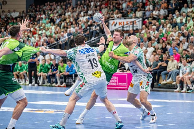 Handball Bundesliga HSG Wetzlar SC Magdeburg, 07 06 26 Dominik Mappes HSG Wetzlar, 7 , Oscar Bergendahl SC Magdeburg, 54 , Elvar Oern Jonsson SC Magdeburg, 19 , Josip Simic HSG Wetzlar, 10 Handball Bundesliga HSG Wetzlar SC Magdeburg Wetzlar, 07 06 26 Copyright: xBEAUTIFULxSPORTS Roeczeyx