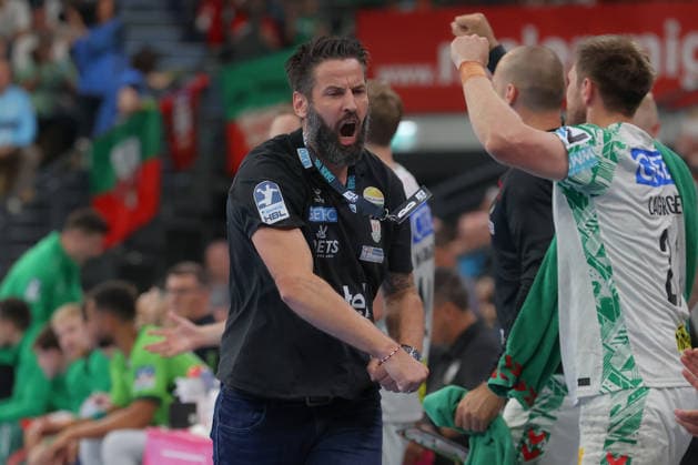 07 06 2026, xtgx, Handball, Daikin HBL, HSG Wetzlar SC Magdeburg v l Bennet Wiegert Magdeburg, Trainer Jubel, Torjubel, jubelt ueber das Tor, celebrate the goal, celebration Wetzlar