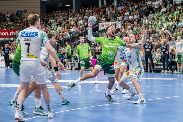 Handball Bundesliga HSG Wetzlar SC Magdeburg, 07 06 26 Ahmed Nafea HSG Wetzlar, 79 , Omar Ingi Magnusson SC Magdeburg, 14 , Felix Claar SC Magdeburg, 7 , Oscar Bergendahl SC Magdeburg, 54 Handball Bundesliga HSG Wetzlar SC Magdeburg Wetzlar, 07 06 26 Copyright: xBEAUTIFULxSPORTS Roeczeyx