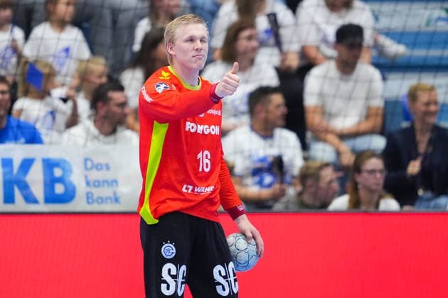 07 06 2026, xydrx, Handball, 1 HBL, VfL Gummersbach Rhein Neckar Löwen, Schwalbe Arena Bertram Obling VfL Gummersbach, 16 celebrates his parade Copyright: HMBxMedia YannisxDreimann