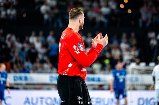 07 06 2026, xdobgx, Handball Daikin HBL, THW Kiel TBV Lemgo Lippe v l Andreas Wolff Kiel, 33 applauds, applauds