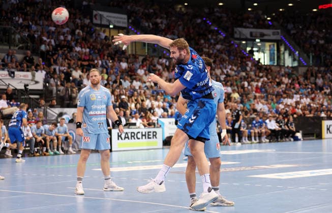 Stuttgart , Handball TVB Stuttgart VS HC Erlangen, Samuel Röthlisberger TVB