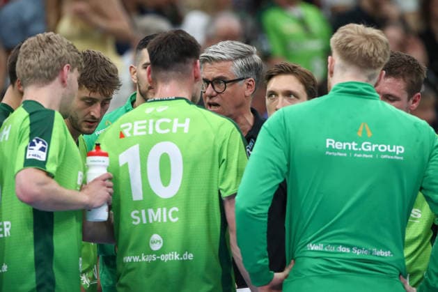 07 06 2026, xtgx, Handball, Daikin HBL, HSG Wetzlar SC Magdeburg v l Runar Sigtryggsson Wetzlar, Coach Wetzlar