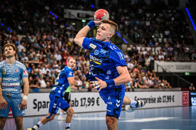 Simone Mengon TVB Stuttgart, 15 GER, TVB Stuttgart HC Erlangen, DAIKIN HBL, Handball, Bundesliga, 34 Matchday, Season 2025 2026, 07 06 2026 GER, TVB Stuttgart HC Erlangen, DAIKIN HBL, Handball, Bundesliga, 34 Matchday, Season 2025 2026, 07 06 2026 Stuttgart Copyright: xSandyxDinkelackerx EP_SDR