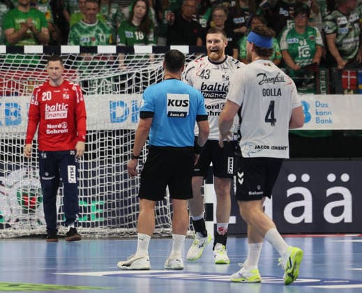 GER HBL season 2025 2026 FÜCHSE Berlin vs SG Flensburg Handewitt, 07 06 26, Max Schmeling Halle, Berlin, Blaz BLAGOTINSEK SG Flensburg Handewitt 43 , emotion, good-humored, laughter, referee