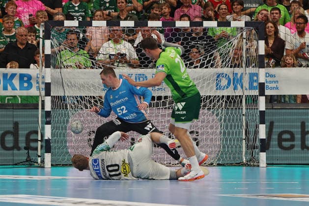 07 06 2026, xovx, Handball Daikin Handball Bundesliga, HSG Wetzlar SC Magedeburg v l Gisli Thorgeir Kristjansson SC Magdeburg , Andreas Palicka HSG Wetzlar , Jona Schoch HSG Wetzlar Wetzlar Buderus Arena Hessen Germany EN