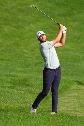 DUBLIN, OH - JUNE 07: Sam Burns of the United States plays his shot from the 14th fairway during third round of the Memorial Tournament on June 07, 2026 at the Muirfield Village Golf Club in Dublin, Ohio. (Photo by Jason Mowry Icon Sportswire) GOLF: JUN 07 PGA, Golf Herren the Memorial Tournament presented by Workday EDITORIAL USE ONLY Icon260607012