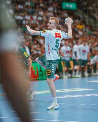 Florian Kranzmann (TSV GWD Minden, 05) penalty SC DHfK Leipzig - TSV GWD Minden. Bundesliga, Herren Handball, 25 26, GER, Leipzig, Quarterback Immobilien Arena, Round 34 Leipzig Quarterback Immobilien Arena Sachsen GER Copyright: xBillmanxDubex