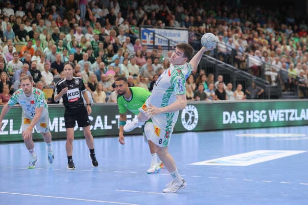 07 06 2026, xtgx, Handball, Daikin HBL, HSG Wetzlar SC Magdeburg v l Manuel Zehnder Magdeburg, 8 throws goal, Torschuetze, erzielt Tor, Treffer, scores the goal Siebenmeter Wetzlar