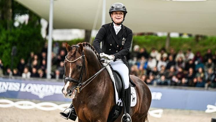Balve Optimum am Sonntag 7. Juni ** NUR FÜR REDAKTIONELLE ZWECKE ** EDITORIAL USE ONLY **<p>Isabell Werth auf Viva Gold bei den Deutschen Meisterschaften Dressur Grand Prix Kür 2026 am Sonntag, 7. Juni 2026 in Balve Optimum in Balve. . Copyright: SvenjaxHanusch *** Balve Optimum on Sunday June 7 FOR EDITORIAL PURPOSES ONLY EDITORIAL USE ONLY p Isabell Werth on Viva Gold at the German Dressage Grand Prix Freestyle Championships 2026 on Sunday, June 7, 2026 in Balve Optimum in Balve Copyright SvenjaxHanusch Copyright: SvenjaxHanusch doc866p5vx44owtp2sce54 ,EDITORIAL USE ONLY