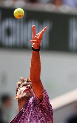 (260607) -- PARIS, June 7, 2026 -- Flavio Cobolli serves during the men s singles final match between Alexander Zverev of Germany and Flavio Cobolli of Italy at the French Open tennis tournament at Roland Garros, Paris, France, June 7, 2026. ) (SP)FRANCE-PARIS-TENNIS-FRENCH OPEN-MEN S SINGLES-FINAL WuxHuiwo 
