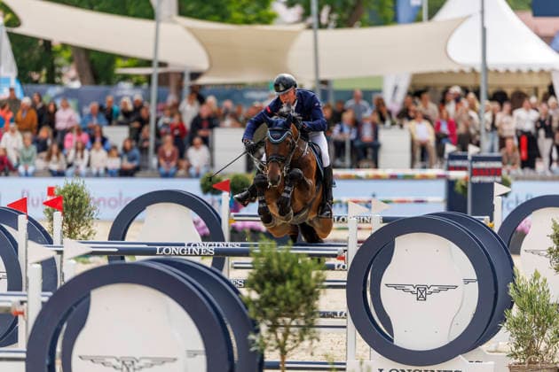 * mit 2 Umläufen (1.55 m) - 2. Umlauf Finalwertung Deutsche Meisterschaften Springreiten 2025 Balve, Reitanlage Schloss Wocklum 07. June 2026 -