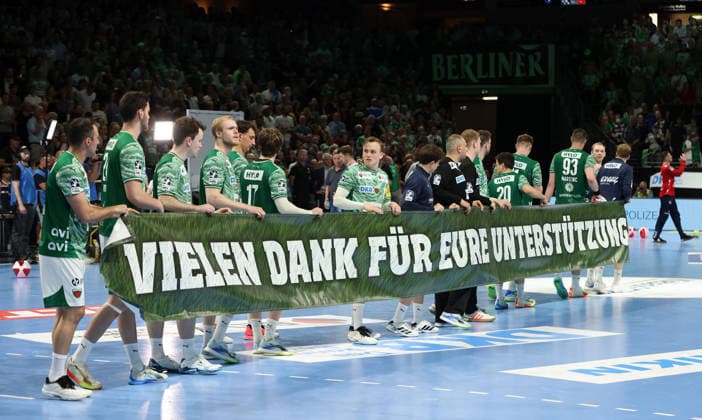 Füchse team thanks the fans Sport Handball HBL Bundesliga Men 34 Matchday Season 2025 2026 07 06 2026 Füchse Berlin vs SG Flensburg Handewitt