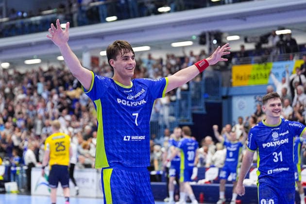 07 06 2026, xydrx, Handball, 1 HBL, VfL Gummersbach Rhein Neckar Löwen, Schwalbe Arena Julian Koester VfL Gummersbach, 7 celebrates the victory Copyright: HMBxMedia YannisxDreimann