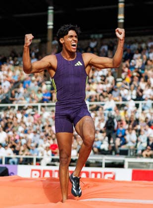 260607 Baptiste Thiery of France celebrates when competing in the men s pole vault during Bauhaus galan, part of the Diamond League series, June 7, 2026 in Stockholm Photo Maxim Thore BILDBYRAN kod MT MT1057 friidrott athletics friidrett diamond league bauhaus galan bbeng stockholm stavhopp pole vault  Copyright: MAXIMxTHORE BB260607MT045