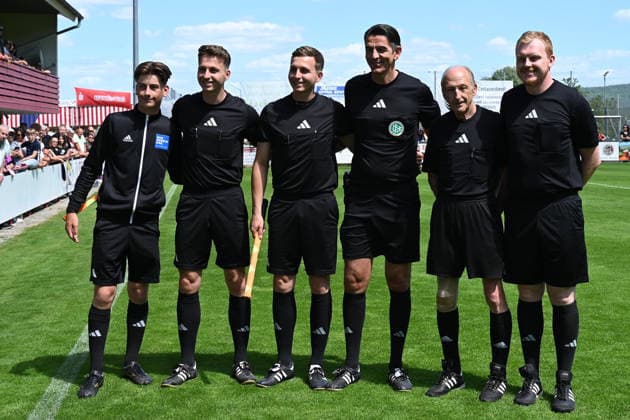 07 06 2026 Soccer season 2025 2026 Test match friendly match preparation match SV Gloria Weilersbach TSV Germania Kirchehrenbach LuPf xluxpfx Carl Schwing referee , David Wagner assistant , Benjamin Wagner assistant , Deniz Aytekin referee , Hans Rößlein Roesslein assistant and Felix Wild assistant from left