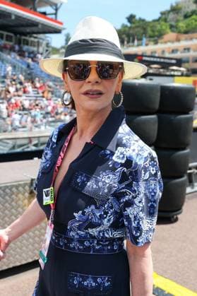 Catherine Zeta Jones in the pit lane, Race, Monaco Grand Prix, Motorsport, Men, Formula 1, 07 06 2026 Monte Carlo Monaco MCO Copyright: xkolbert-press ChristianxKolbertx