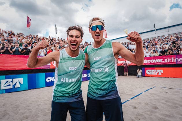 Beach volleyball men Allianz German Beach Tour 2026 Tourstop Berlin 07 06 2026 v l Lui Wüst and Max Just win the tournament in Berlin and cheer Berlin Funkhaus Beach Berlin Germany