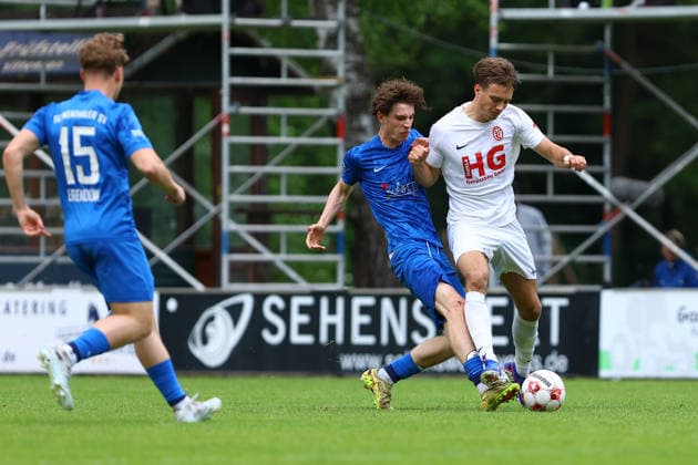 11 Toralf Hense Eimsbütteler TV , 28 Melvin Möller Blumenthaler SV Fußball I Herren I Aufstiegsrunde zur Regionalliga Nord I Saison 2025 2026 I 3 Spiel I Eimsbütteler TV Blumenthaler SV I 07 06 2026 I A Platz Heeslingen
