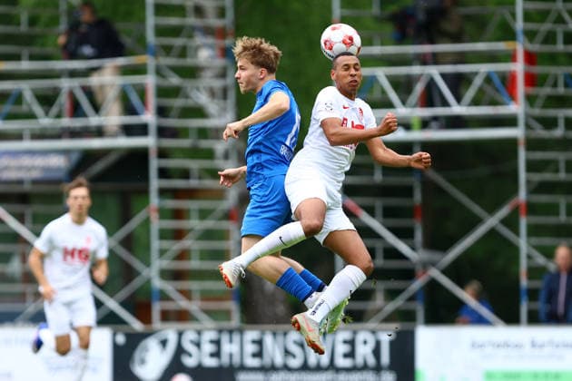 10 Jon Pauli Eimsbütteler TV , 15 Dennis Brendow Blumenthaler SV Fußball I Herren I Aufstiegsrunde zur Regionalliga Nord I Saison 2025 2026 I 3 Spiel I Eimsbütteler TV Blumenthaler SV I 07 06 2026 I A Platz Heeslingen