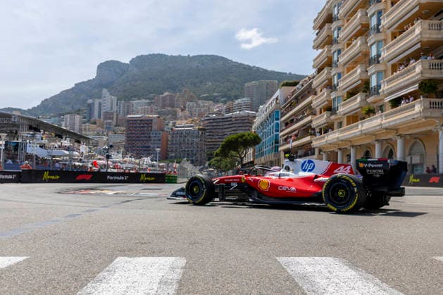 MONTE-CARLO, MONACO - JUNE 07: Lewis Hamilton (44) of Great Britain and Scuderia Ferrari HP during the F1 Monaco Grand Prix on June 7, 2026 at the Circuit de Monaco in Monte-Carlo, Monaco. (Photo by Bob Kupbens Icon Sportswire) AUTO: JUN 07 F1 Monaco Grand Prix EDITORIAL USE ONLY Icon2606070151