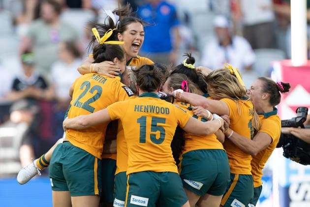 Neuseeland - Australien, SVNS Rugby World Championship, WM, Weltmeisterschaft Finale der Frauen Jubel der Australierinnen nach dem Schlusspfiff, obenauf Madison Ashby (Australien, 6). Finale der Frauen zwischen Neuseeland und Australien. Drittes Turnier der SVNS World Championship, Siebener-Rugby WM vom 5. bis 7. Juni 2026 in Bordeaux (Frankreich). 7. Juni 2026., Bordeaux Region Nouvelle-Aquitaine Frankreich Stade Atlantique *** New Zealand Australia, SVNS Rugby World Championship Womens Final Australia cheering after the final whistle, on top Madison Ashby Australia, 6 Womens Final between New Zealand and Australia Third tournament of the SVNS World Championship, Sevens Rugby World Cup from June 5 to 7, 2026 in Bordeaux France June 7, 2026 , Bordeaux Region Nouvelle Aquitaine France Stade Atlantique