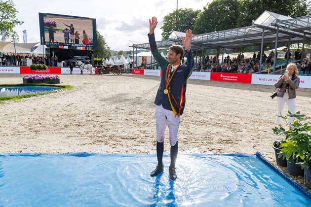 * mit 2 Umläufen (1.55 m) - 2. Umlauf Finalwertung Deutsche Meisterschaften Springreiten 2026 Balve, Reitanlage Schloss Wocklum 07. June 2026 -