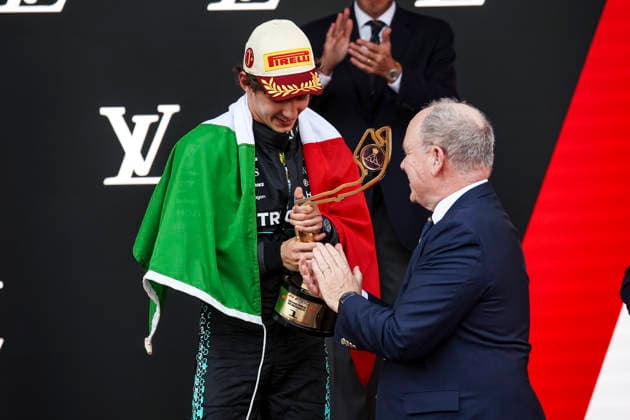 F1 - MONACO GRAND PRIX 2026 KIMI ANTONELLI Andrea (ita), Mercedes AMG F1 Team W16, portrait celebrates his victory podium Albert II of Monaco during the Formula 1 Grand Prix de Canada 2026, 6th round of the 2026 Formula One World Championship, WM, Weltmeisterschaft from June 5 to 7, 2026 on the Circuit de Monaco, in Monte-Carlo, Monaco - Monte-CarloMonaco  Copyright: xXavixBonillax