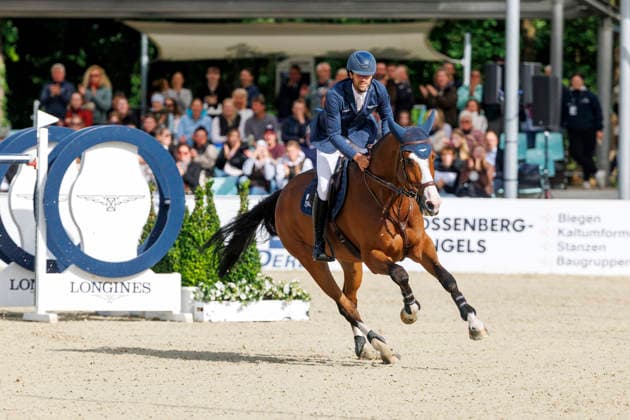 * mit 2 Umläufen (1.55 m) - 2. Umlauf Finalwertung Deutsche Meisterschaften Springreiten 2026 Balve, Reitanlage Schloss Wocklum 07. June 2026 -