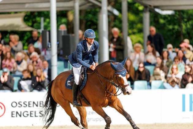* mit 2 Umläufen (1.55 m) - 2. Umlauf Finalwertung Deutsche Meisterschaften Springreiten 2026 Balve, Reitanlage Schloss Wocklum 07. June 2026 -