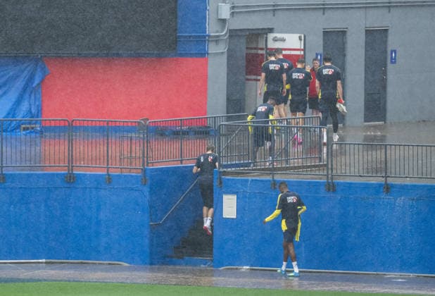 260607 Players of the Swedish national football team leave a training session during day 4 of the FIFA World Cup 2026 on June 7, 2026 in Dallas Photo Petter Arvidson BILDBYRAN kod PA PA1221 fotboll football soccer fotball vm fotbolls vm fotball vm fotbolls vm 2026 fifa world cup 2026 träning practice training sverige sweden sverige a day 4 bbeng  Copyright: PETTERxARVIDSON BB260607PA146