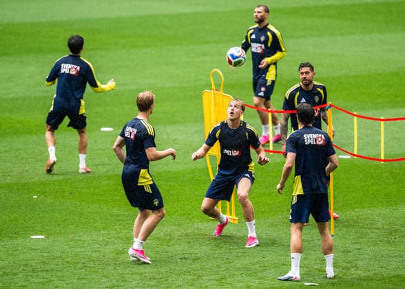 260607 Herman Johansson of the Swedish national football team at a training session during day 4 of the FIFA World Cup 2026 on June 7, 2026 in Dallas Photo Petter Arvidson BILDBYRAN kod PA PA1221 fotboll football soccer fotball vm fotbolls vm fotball vm fotbolls vm 2026 fifa world cup 2026 träning practice training sverige sweden sverige a day 4 bbeng  Copyright: PETTERxARVIDSON BB260607PA149