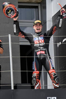 MOTO - MOTO 2 - HUNGARY GRAND PRIX 2026 GONZALEZ Manuel (spa), Liqui Moly Dynavolt Intact GP, Kalex Moto2, portrait celebrates his victory during the 2026 Moto2 Grand Prix of Hungary , on Balaton Park circuit, from June 5 to 7, in Hungary - Balaton ParkHungary  Copyright: xGIGIxSOLDANOx