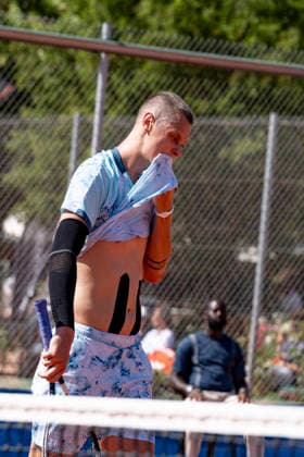 TENNIS : Open Sopra Steria - Lyon Villeurbanne 07 06 2026 Maxime Janvier se qualifie pour le 1er tour du tournoi de tennis ATP, Tennis Herren Challenger Tour, Open Sopra Steria Ã Lyon-Villeurbanne, le 07 06 2026. Photo Sandrine Thesillat PsNewZ  Copyright: xSandrinexTHESILLATx