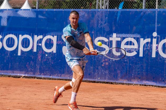 TENNIS : Open Sopra Steria - Lyon Villeurbanne 07 06 2026 Maxime Janvier se qualifie pour le 1er tour du tournoi de tennis ATP, Tennis Herren Challenger Tour, Open Sopra Steria Ã Lyon-Villeurbanne, le 07 06 2026. Photo Sandrine Thesillat PsNewZ  Copyright: xSandrinexTHESILLATx