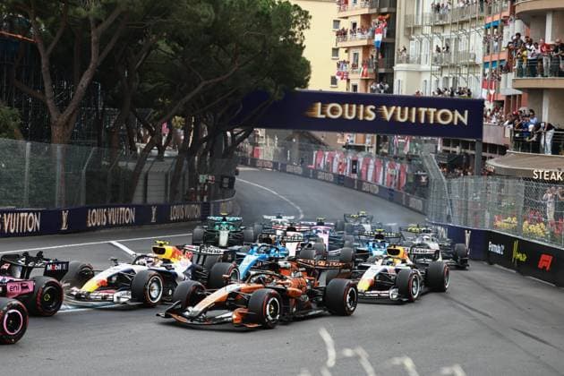 81 PIASTRI Oscar from , McLaren F1 Team MCL40, action Monte Carlo Monaco