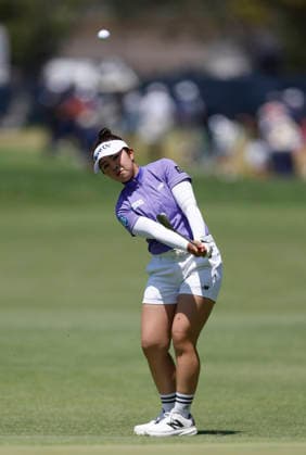 Miyu Yamashita of Japan chips to the 1st green during the final round of the 81st Women s U.S. Open golf championship at the Riviera Country Club in Pacific Palisades, California, on Sunday, June 7, 2026.  GLP20260607908 CAROLINExBREHMAN