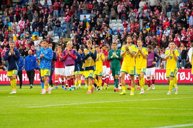 DENMARK National Team Test Match Denmark Ukraine Danish and Ukrainian players after the match has been whistled off The football international match between Denmark and Ukraine at Odense Stadium on Sunday, June 7, 2026 Christian Eriksen was able to leave the field on his own after he collapsed on the grass in the second half during Denmark s test match against Ukraine The Danish profile had received treatment but was able to walk to the ambulance that had driven onto the stadium Shortly after, the referee whistled the match off early Eriksen is in good condition given the circumstances, said the stadium announcer Photo Bo Amstrup Scanpix 2026 , Odense Denmark  Copyright: BoxAmstrupx spdk20260607-201548-L