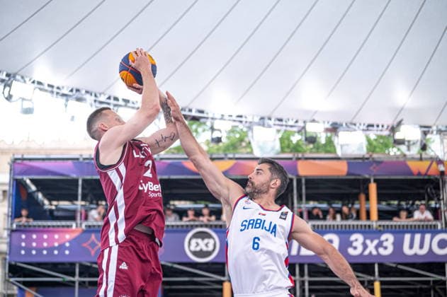 Warszawa 07.06.2026. 3x3 Basketball World Cup Day 7 in Warsaw, Poland. Serbia - Latvia match --- Mistrzostwa Swiata w koszykowce 3x3 Dzien 7 w Warszawie. Mecz Serbia - Lotwa Persons Shown : Karlis Lasmanis Nemanja Barac Fot. Kai Taller Arena Akcji NEWSPIX.PL --- newspix.pl 