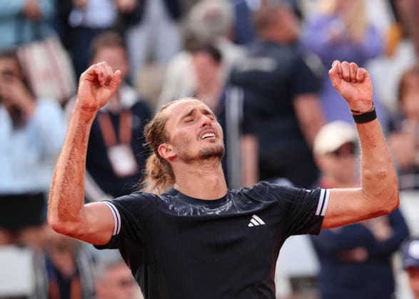 Alexander Zverev GER cheers after the victory, Cheers, Joy, Emotion, Men s Singles, Men s Singles, Final, Final Tennis French Open 2026 Roland Garros Paris France 7 June 2026 Copyright: xJuergenxHasenkopfx